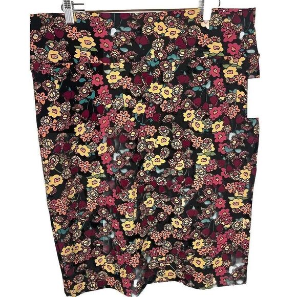 LuLaRoe NWT Cassie‎ Floral Skirt Women’s Size 3XL - Picture 1 of 5